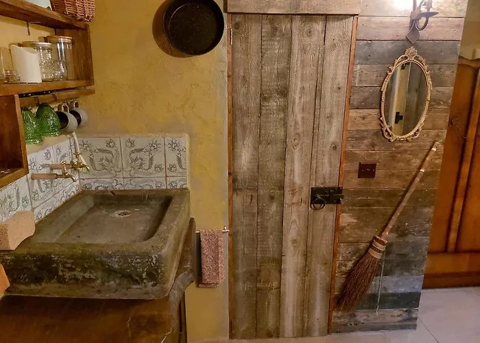 Pensjonat A Little Bit Of Magic - Witchcraft 3*